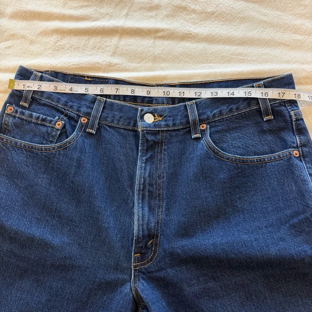 Vintage Levis 550 Jeans Mens 36x30 Blue Denim Relaxed Fit Tapered Made USA 90s